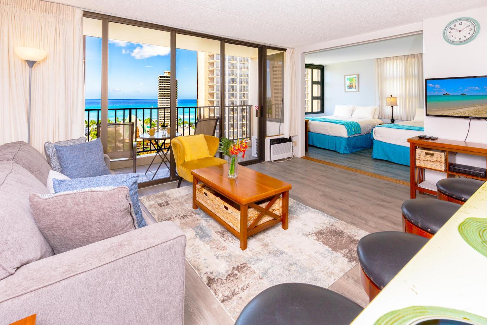 Renovated Ocean View Suite, Near Beach, Free Parking ホノルル エクステリア 写真