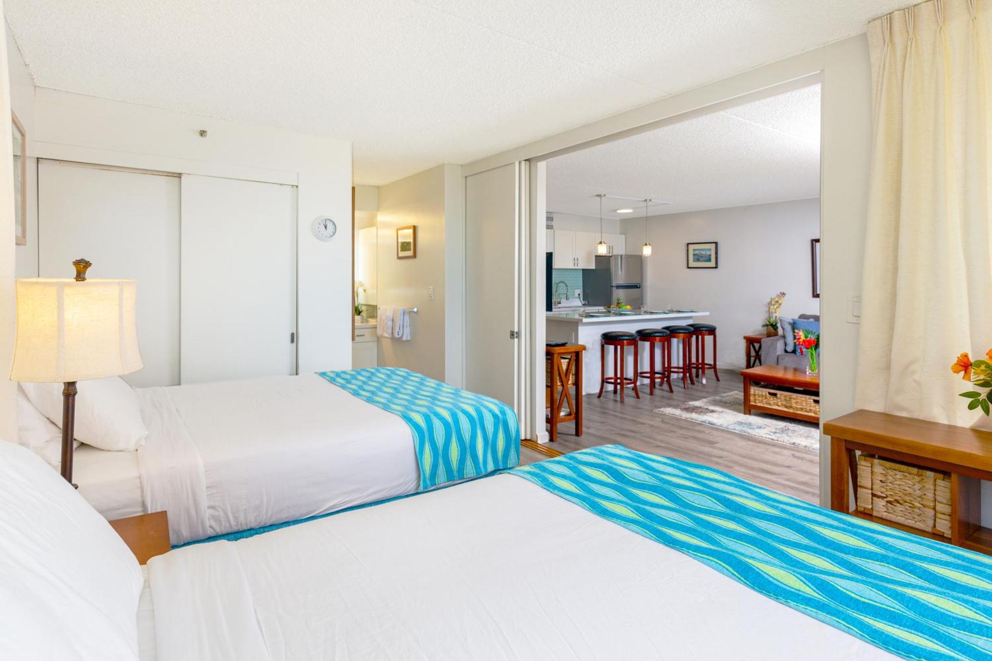Renovated Ocean View Suite, Near Beach, Free Parking ホノルル エクステリア 写真