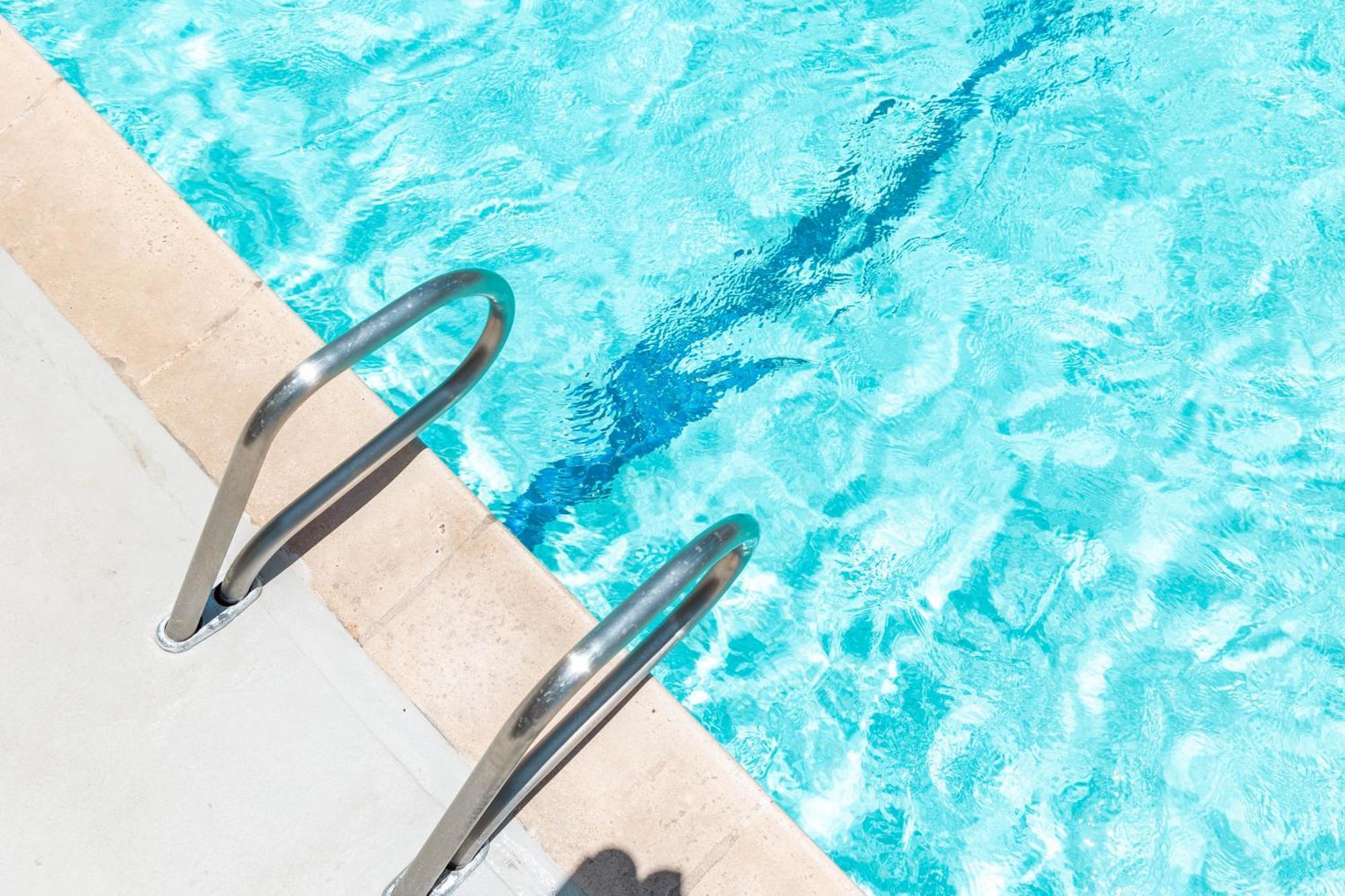 Renovated Ocean View Suite, Near Beach, Free Parking ホノルル エクステリア 写真